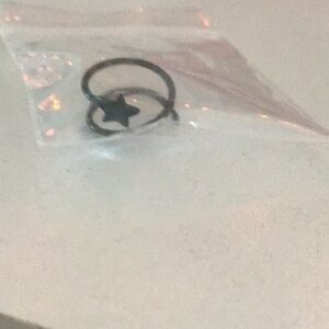 Single corkscrew earring